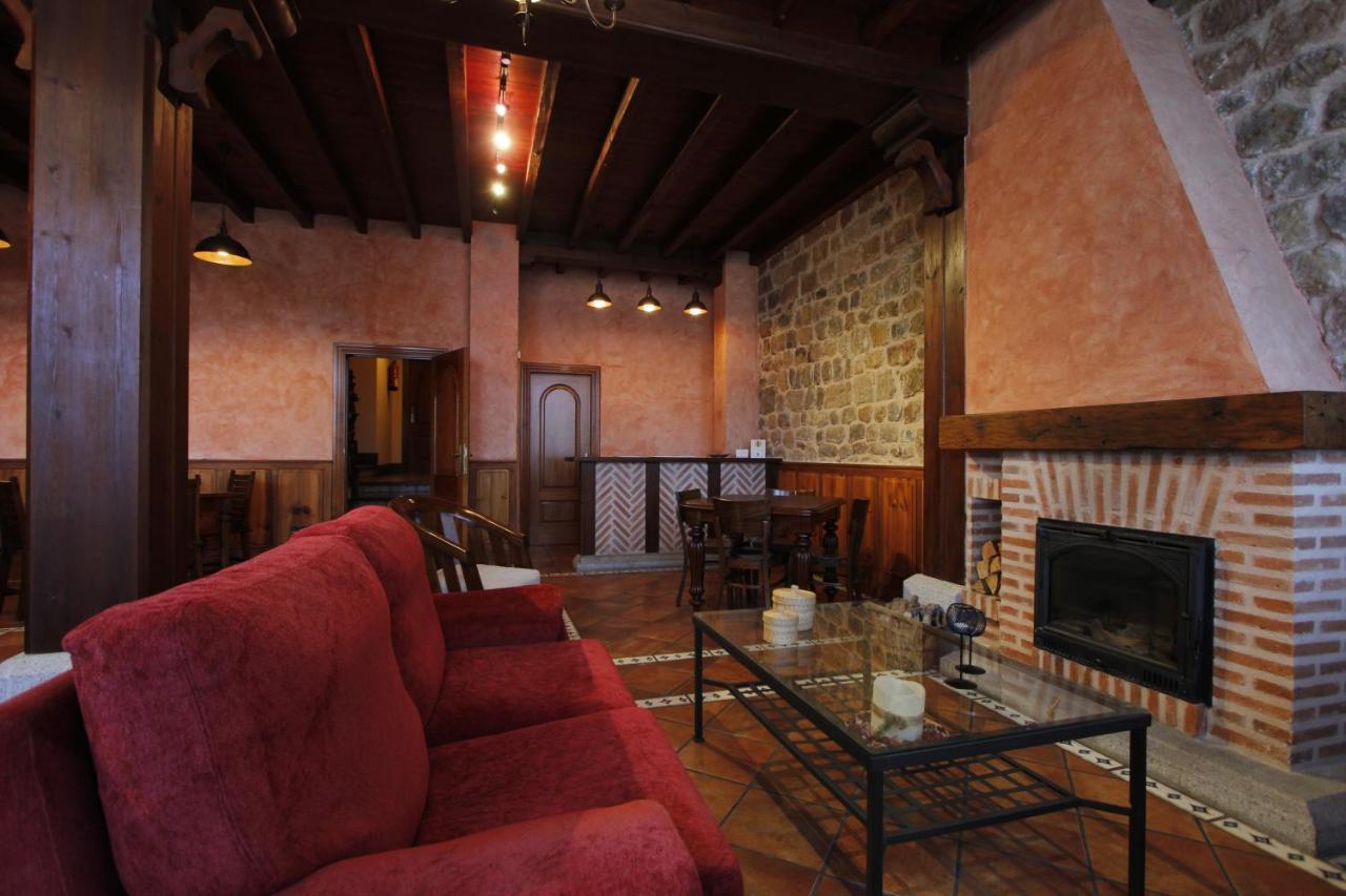 La Hosteria De Castroviejo ดูรวยโล เด ลาเซียร์รา ภายนอก รูปภาพ